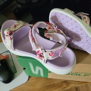 Skechers Golf Sandals Women Size 5 Fits like a 6